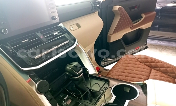 Acheter Occasion Voiture Toyota Land Cruiser Noir à Cotonou, Benin Acheter Occasion Voiture Toyota Land Cruiser Noir à Cotonou, Benin