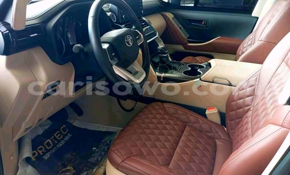 Acheter Occasion Voiture Toyota Land Cruiser Noir à Cotonou, Benin Acheter Occasion Voiture Toyota Land Cruiser Noir à Cotonou, Benin