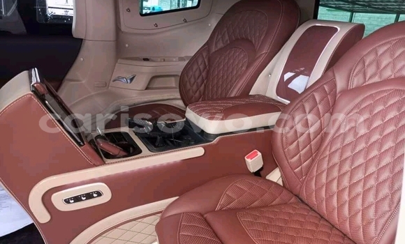 Acheter Occasion Voiture Toyota Land Cruiser Noir à Cotonou, Benin Acheter Occasion Voiture Toyota Land Cruiser Noir à Cotonou, Benin