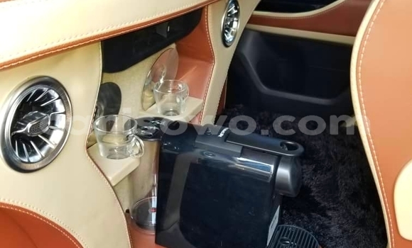 Acheter Occasion Voiture Toyota Land Cruiser Noir à Cotonou, Benin Acheter Occasion Voiture Toyota Land Cruiser Noir à Cotonou, Benin