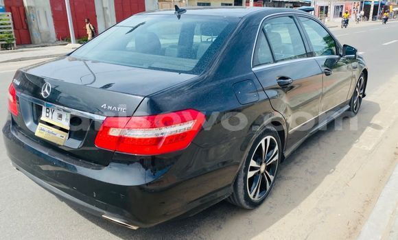 Ra Àlòkù Mercedes-Benz E-klasse AMG Black Ọkọ̀ in Abomey Calavi ni Benin Ra Àlòkù Mercedes-Benz E-klasse AMG Black Ọkọ̀ in Abomey Calavi ni Benin