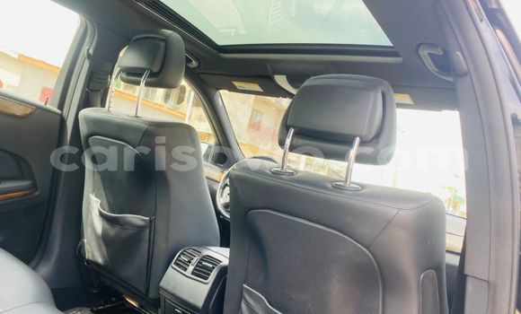 Ra Àlòkù Mercedes-Benz E-klasse AMG Black Ọkọ̀ in Abomey Calavi ni Benin Ra Àlòkù Mercedes-Benz E-klasse AMG Black Ọkọ̀ in Abomey Calavi ni Benin