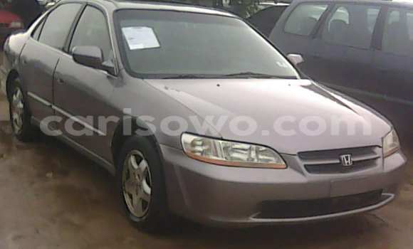 Sayi Na hannu Honda Accord Brown Mota in Porto Novo a Benin Sayi Na hannu Honda Accord Brown Mota in Porto Novo a Benin