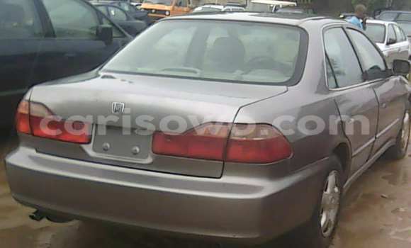 Sayi Na hannu Honda Accord Brown Mota in Porto Novo a Benin Sayi Na hannu Honda Accord Brown Mota in Porto Novo a Benin
