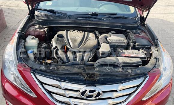 Ra Àlòkù Hyundai Sonata Red Ọkọ̀ in Cotonou ni Benin Ra Àlòkù Hyundai Sonata Red Ọkọ̀ in Cotonou ni Benin