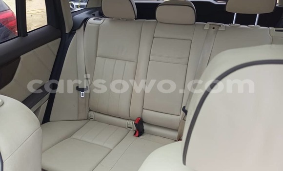 Ra Imported Mercedes-Benz GLK–Class funfun Ọkọ̀ in Cotonou ni Benin Ra Imported Mercedes-Benz GLK–Class funfun Ọkọ̀ in Cotonou ni Benin