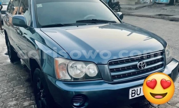 Sayi Na hannu Toyota Highlander Blue Mota in Abomey Calavi a Benin