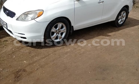 Buy Used Toyota Matrix White Car in Abomey Calavi in Benign Buy Used Toyota Matrix White Car in Abomey Calavi in Benign
