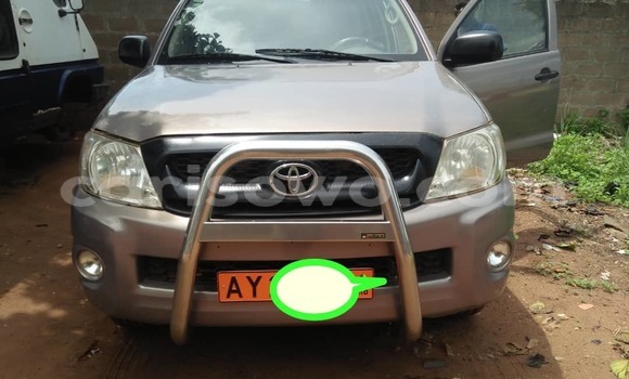 Sayi Na hannu Toyota Hilux Sauran Mota in Abomey Calavi a Benin Sayi Na hannu Toyota Hilux Sauran Mota in Abomey Calavi a Benin