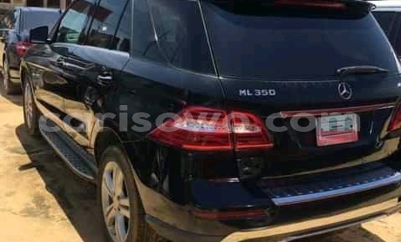 Ra Imported Mercedes-Benz ML–Class Black Ọkọ̀ in Cotonou ni Benin Ra Imported Mercedes-Benz ML–Class Black Ọkọ̀ in Cotonou ni Benin