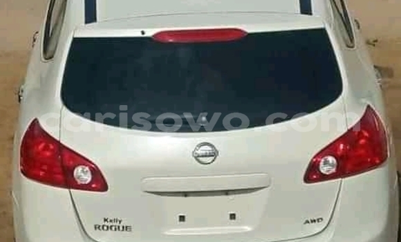 Sayi Imported Nissan Rogue White Mota in Cotonou a Benin Sayi Imported Nissan Rogue White Mota in Cotonou a Benin