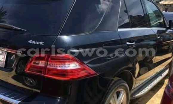 Sayi Imported Mercedes-Benz ML–Class Black Mota in Cotonou a Benin Sayi Imported Mercedes-Benz ML–Class Black Mota in Cotonou a Benin