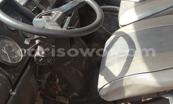 Acheter Occasion Utilitaire Iveco Cargo Bleu à Porto Novo, Benin Acheter Occasion Utilitaire Iveco Cargo Bleu à Porto Novo, Benin