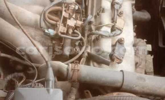 Sayi Na hannu Toyota Highlander Red Mota in Cotonou a Benin Sayi Na hannu Toyota Highlander Red Mota in Cotonou a Benin