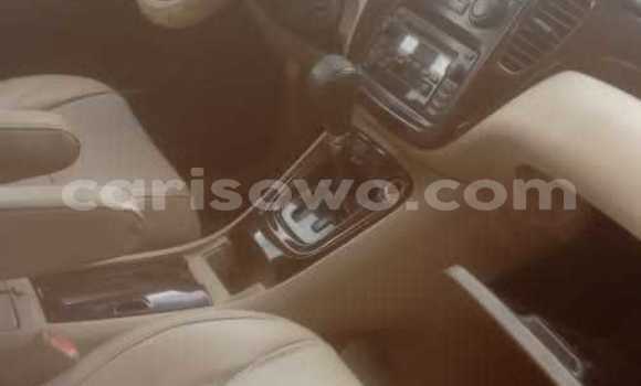 Sayi Na hannu Toyota Highlander Red Mota in Cotonou a Benin Sayi Na hannu Toyota Highlander Red Mota in Cotonou a Benin