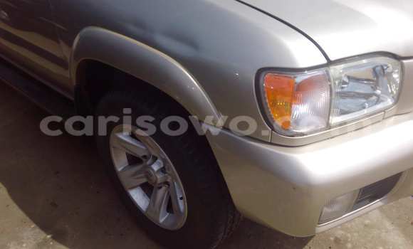 Acheter Occasion Voiture Nissan Pathfinder Marron à Porto Novo, Benin Acheter Occasion Voiture Nissan Pathfinder Marron à Porto Novo, Benin