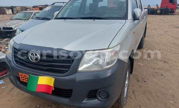 Acheter Occasion Voiture Toyota Hilux Gris à Cotonou, Benin Acheter Occasion Voiture Toyota Hilux Gris à Cotonou, Benin