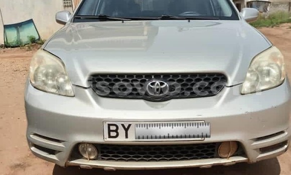 Ra Àlòkù Toyota Matrix Silver Ọkọ̀ in Cotonou ni Benin