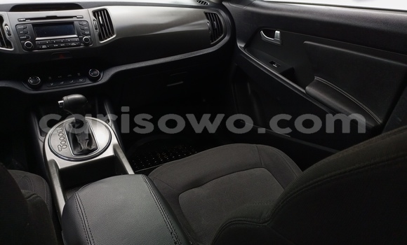 Sayi Na hannu Kia Sportage Red Mota in Cotonou a Benin Sayi Na hannu Kia Sportage Red Mota in Cotonou a Benin