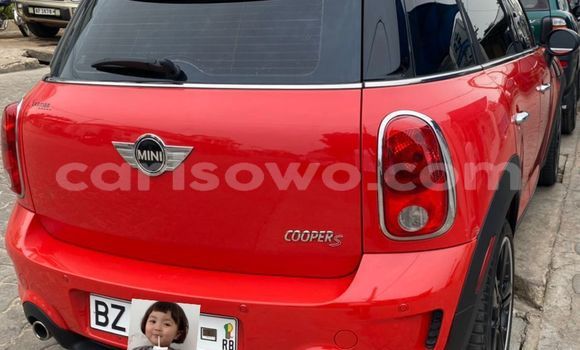Ra Àlòkù Mini Cooper S clubman Red Ọkọ̀ in Cotonou ni Benin Ra Àlòkù Mini Cooper S clubman Red Ọkọ̀ in Cotonou ni Benin