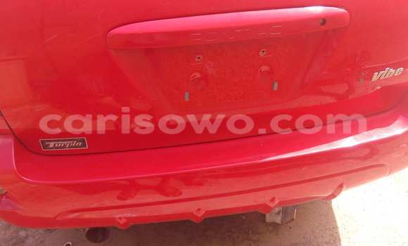 Acheter Occasion Voiture Pontiac Vibe Rouge à Porto Novo, Benin Acheter Occasion Voiture Pontiac Vibe Rouge à Porto Novo, Benin