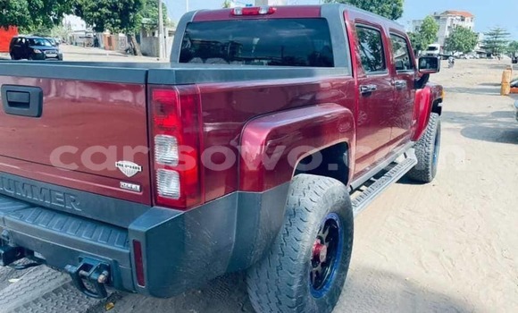Ra Àlòkù Hummer H3 Red Ọkọ̀ in Cotonou ni Benin