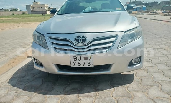 Ra Àlòkù Toyota Camry Silver Ọkọ̀ in Cotonou ni Benin Ra Àlòkù Toyota Camry Silver Ọkọ̀ in Cotonou ni Benin
