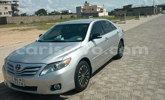 Ra Àlòkù Toyota Camry Silver Ọkọ̀ in Cotonou ni Benin Ra Àlòkù Toyota Camry Silver Ọkọ̀ in Cotonou ni Benin