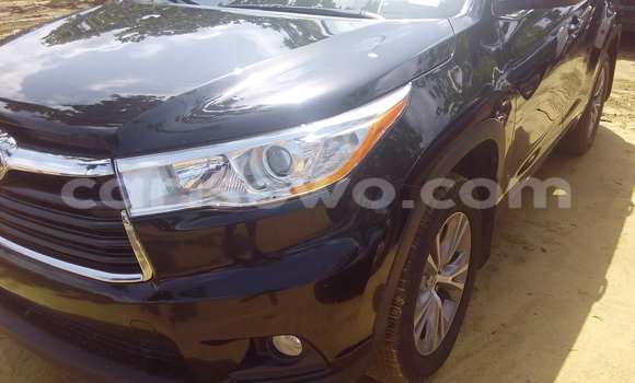 Acheter Occasion Voiture Toyota Highlander Noir à Porto Novo, Benin Acheter Occasion Voiture Toyota Highlander Noir à Porto Novo, Benin