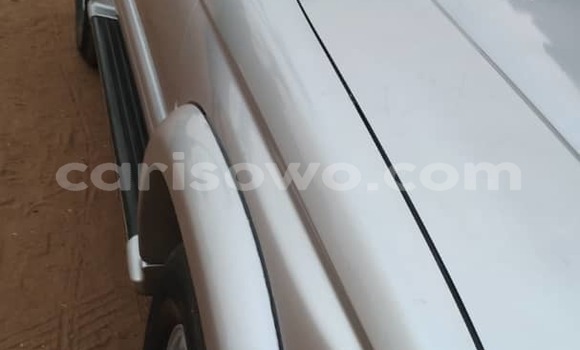 Acheter Occasion Voiture Toyota 4Runner Gris à Porto Novo, Benin Acheter Occasion Voiture Toyota 4Runner Gris à Porto Novo, Benin