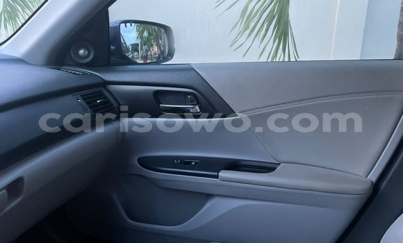 Acheter Occasion Voiture Honda Accord Bleu à Cotonou, Benin Acheter Occasion Voiture Honda Accord Bleu à Cotonou, Benin