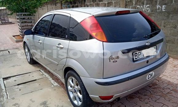 Acheter Occasion Voiture Ford Focus Gris à Cotonou, Benin Acheter Occasion Voiture Ford Focus Gris à Cotonou, Benin