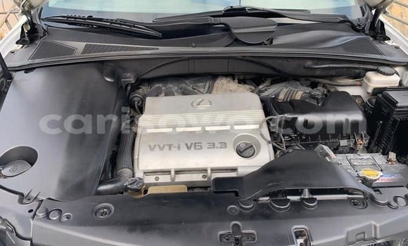 Acheter Occasion Voiture Lexus RX 330 Blanc à Cotonou, Benin Acheter Occasion Voiture Lexus RX 330 Blanc à Cotonou, Benin