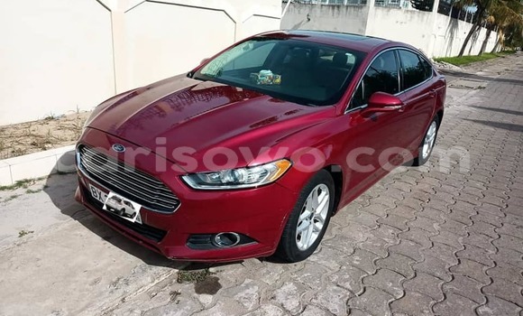Acheter Occasion Voiture Ford Fusion Rouge à Cotonou, Benin Acheter Occasion Voiture Ford Fusion Rouge à Cotonou, Benin