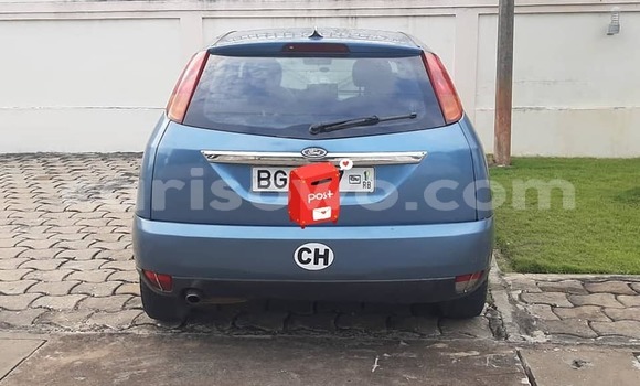 Acheter Occasion Voiture Ford Focus Bleu à Cotonou, Benin Acheter Occasion Voiture Ford Focus Bleu à Cotonou, Benin