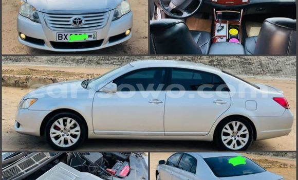 Sayi Na hannu Toyota Avalon Azurfa Mota in Cotonou a Benin Sayi Na hannu Toyota Avalon Azurfa Mota in Cotonou a Benin