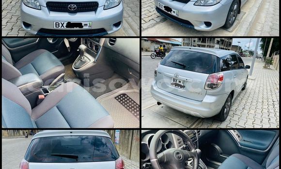 Acheter Occasion Voiture Toyota Matrix Gris à Cotonou, Benin Acheter Occasion Voiture Toyota Matrix Gris à Cotonou, Benin