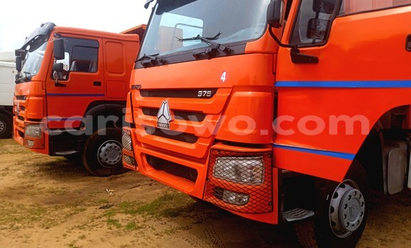 Ra Àlòkù IVECO Massif Miiran Ọkọ̀ in Cotonou ni Benin Ra Àlòkù IVECO Massif Miiran Ọkọ̀ in Cotonou ni Benin