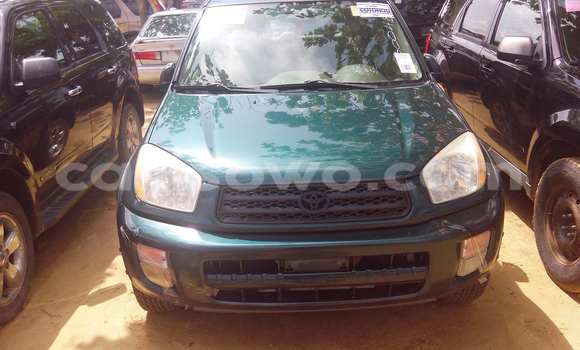Sayi Na hannu Toyota RAV4 Green Mota in Porto Novo a Benin Sayi Na hannu Toyota RAV4 Green Mota in Porto Novo a Benin