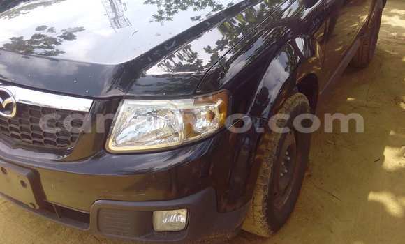 Sayi Na hannu Mazda Tribute Black Mota in Porto Novo a Benin Sayi Na hannu Mazda Tribute Black Mota in Porto Novo a Benin