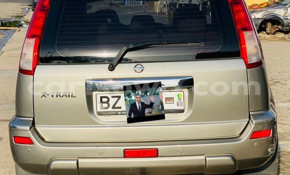 Acheter Occasion Voiture Nissan X–Trail Gris à Cotonou, Benin Acheter Occasion Voiture Nissan X–Trail Gris à Cotonou, Benin