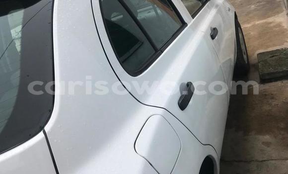 Ra Àlòkù Nissan Micra funfun Ọkọ̀ in Cotonou ni Benin Ra Àlòkù Nissan Micra funfun Ọkọ̀ in Cotonou ni Benin