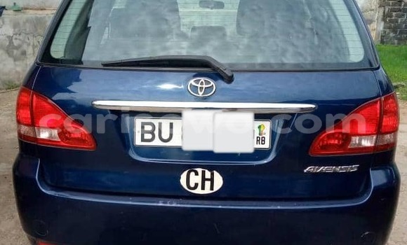 Acheter Occasion Voiture Toyota Avensis Verso Bleu à Cotonou, Benin