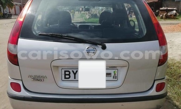 Acheter Occasion Voiture Nissan Almera Tino Gris à Cotonou, Benin