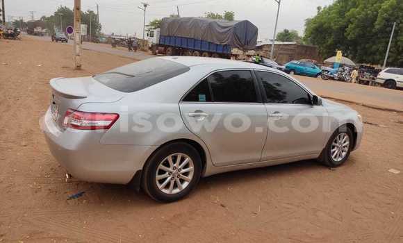 Ra Àlòkù Toyota Camry Silver Ọkọ̀ in Cotonou ni Benin Ra Àlòkù Toyota Camry Silver Ọkọ̀ in Cotonou ni Benin
