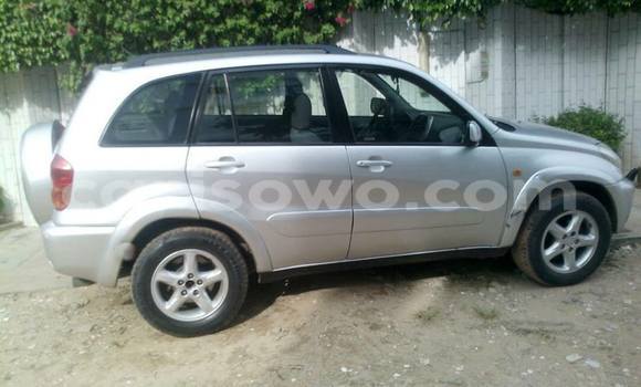 Acheter Occasion Voiture Toyota RAV4 Gris à Savalou au Benin Acheter Occasion Voiture Toyota RAV4 Gris à Savalou au Benin