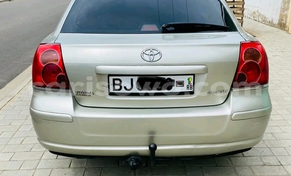 Buy Used Toyota Avensis Silver Car in Cotonou in Benign