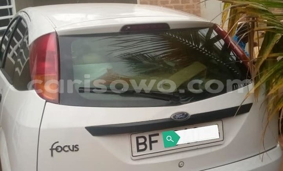 Ra Àlòkù Ford Focus funfun Ọkọ̀ in Cotonou ni Benin Ra Àlòkù Ford Focus funfun Ọkọ̀ in Cotonou ni Benin
