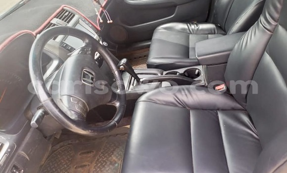 Ra Àlòkù Honda Accord funfun Ọkọ̀ in Cotonou ni Benin Ra Àlòkù Honda Accord funfun Ọkọ̀ in Cotonou ni Benin