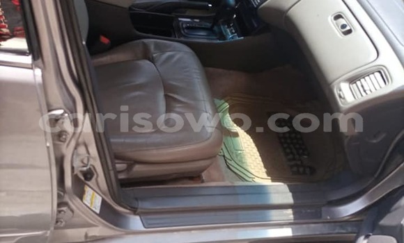 Ra Àlòkù Honda Accord Brown Ọkọ̀ in Cotonou ni Benin Ra Àlòkù Honda Accord Brown Ọkọ̀ in Cotonou ni Benin